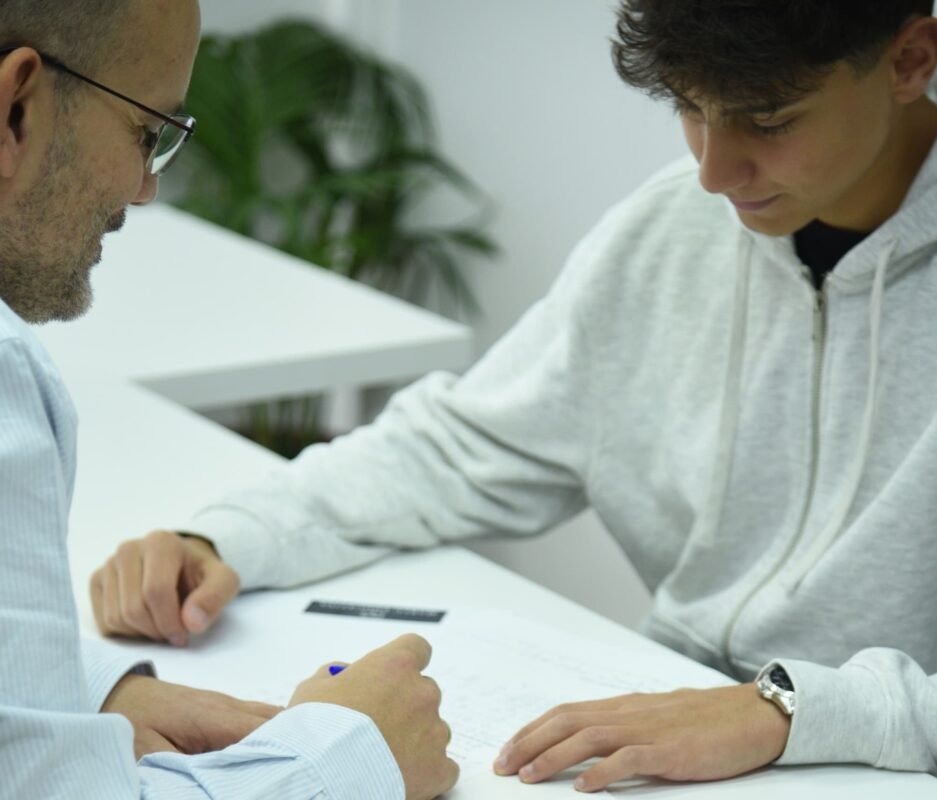 Clases particulares de química en Marlu Educativa