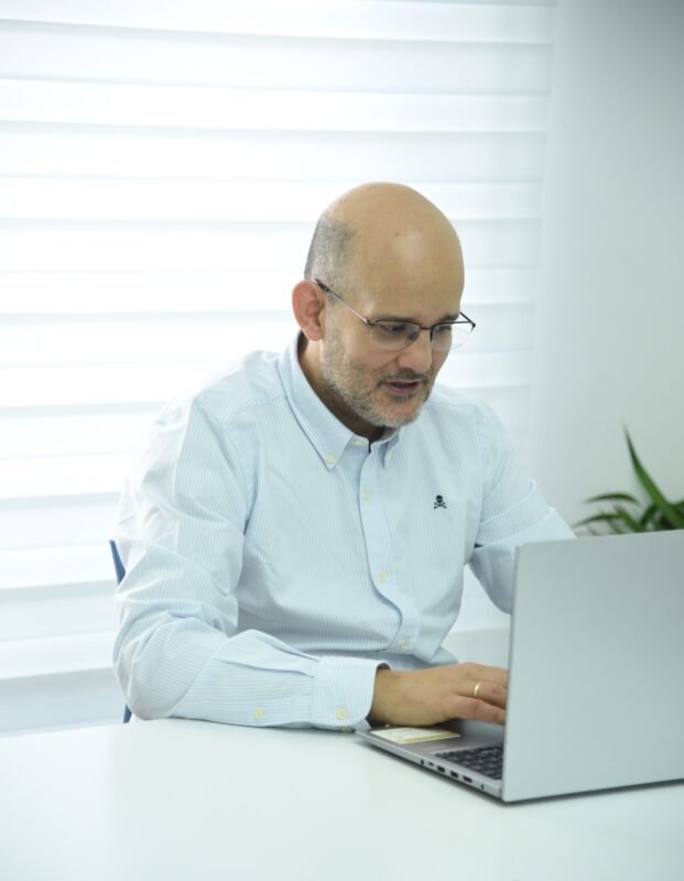 José Maria fundador Marlu Educativa